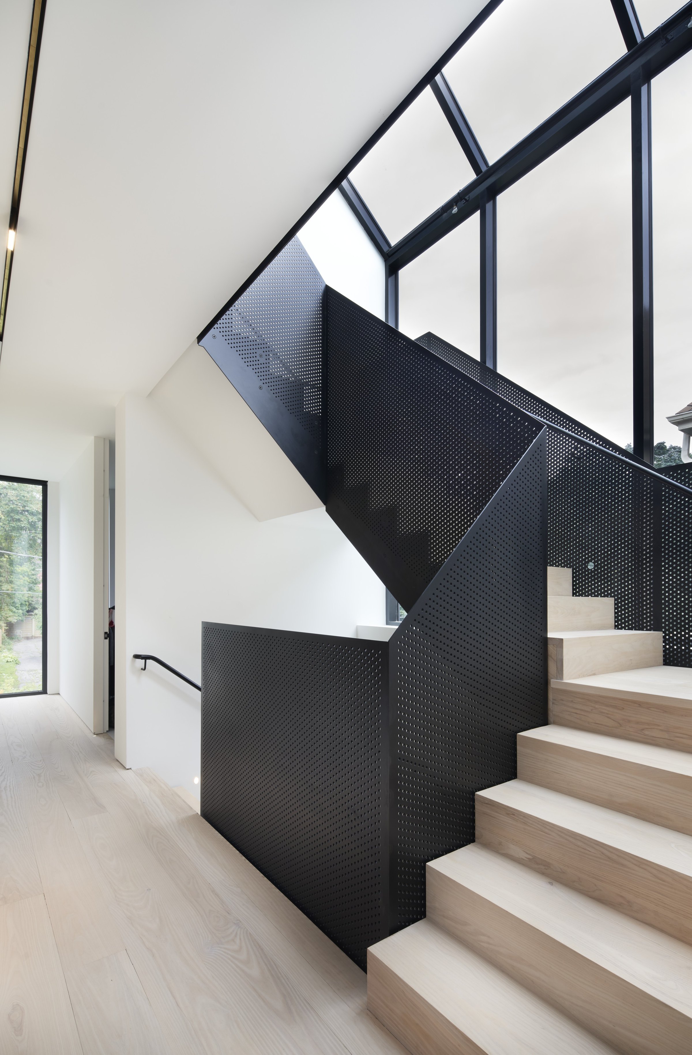 Ahrens Residence photo 6